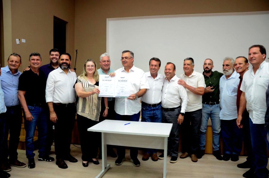 Parceria com o Estado garante R$ 2,8 milhões para reforma do telhado da Santa Casa de Campo Mourão