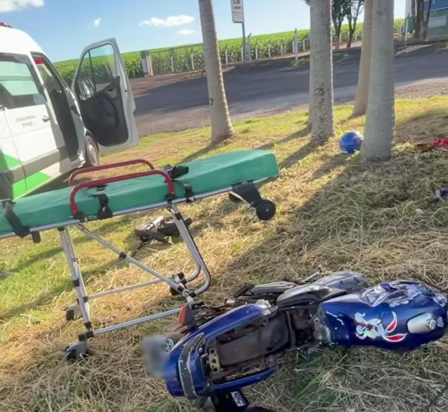 Acidente deixa motociclista gravemente ferido na PR-082