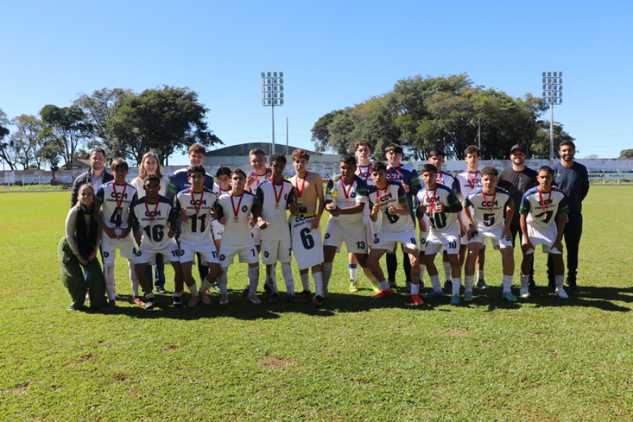 Campo Mourão define campeões da fase municipal do Paraná Bom de Bola 2026